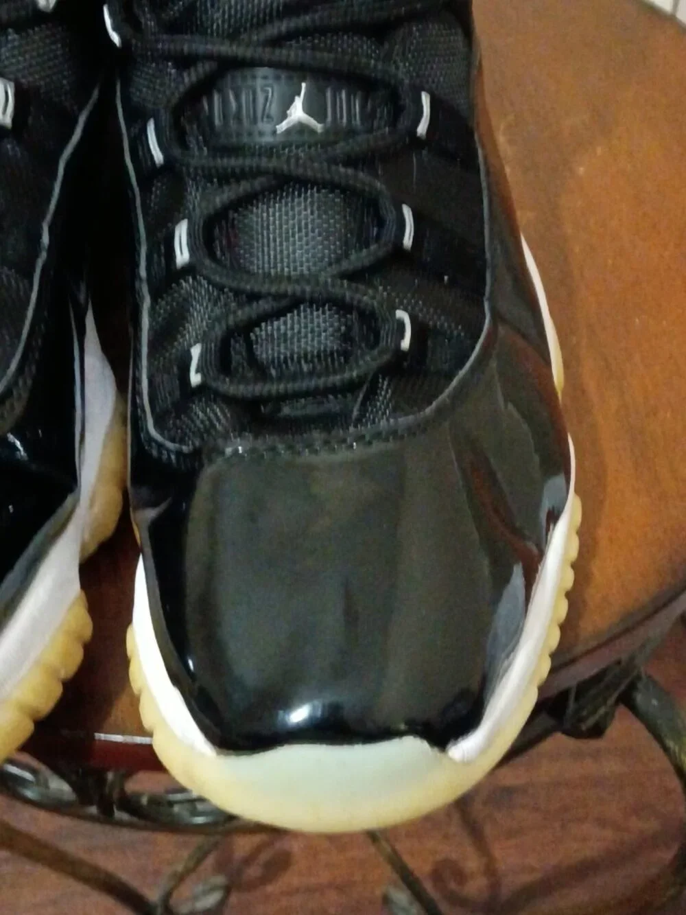 Air Jordan 11 Retro 'Jubilee' Men's Size 11 Sneakers CT8012-011 Black